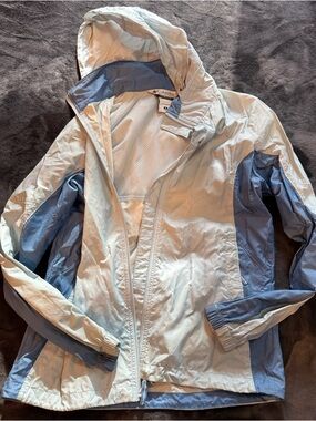 Columbia Women's Light Blue and Blue Hooded Windbreaker Jacket